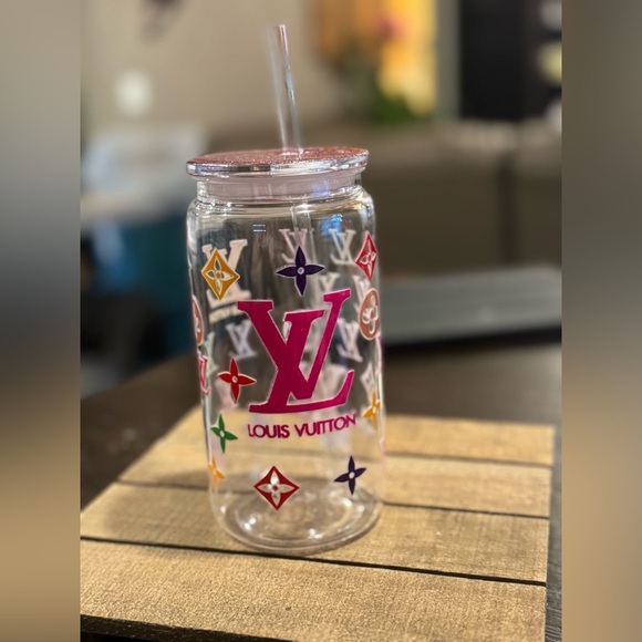 Source Unknown Other - Louis Vuitton Pink and Red cup